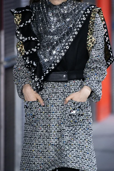 Look 1